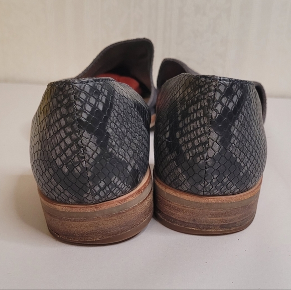Dolce Vita Kelsa Leather Flats 10 Gray Snakeskin Heel Slip On D'Orsay Loafers - Picture 5 of 9